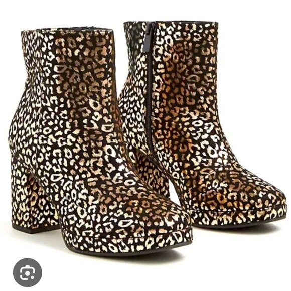 torrid Shoes - NWOT Torrid gold and black leopard print platform bootie size 9.5ww